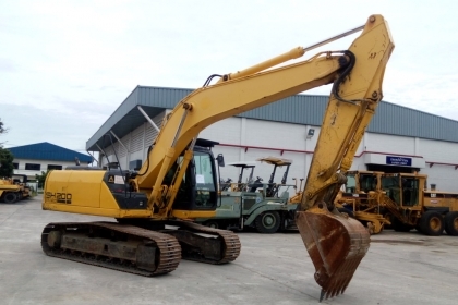 ขายด่วน !! Sumitomo SH200-5 *มีลายหัวเจาะ นำเข้าจากญี่ปุ่น โทร. 080-6565422 (หนิง)