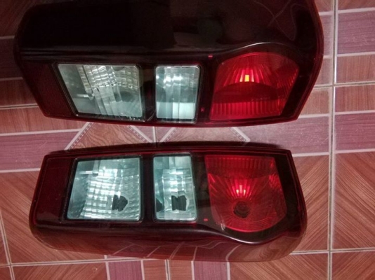 ขายไฟท้าย ออนิว ดีแม็ก คู่ล่ะ 1000 โช็คหลัง ออนิวดีแม็กสภาพใหม่คับ ออกจากศูนย์มาถอดออกเลยคับ เดิมตัวเตี้ย คู่ล่ะ2000 ขายไฟท้าย ออนิว ดีแม็ก คู่ล่ะ 1000 โช็คหลัง ออนิวดีแม็กสภาพใหม่คับ ออกจากศูนย์มาถอดออกเลยคับ เดิมตัวเตี้ย คู่ล่ะ2000