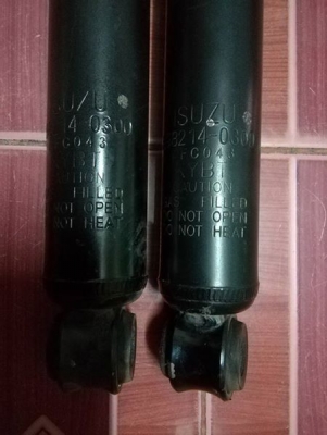 ขายไฟท้าย ออนิว ดีแม็ก คู่ล่ะ 1000 โช็คหลัง ออนิวดีแม็กสภาพใหม่คับ ออกจากศูนย์มาถอดออกเลยคับ เดิมตัวเตี้ย คู่ล่ะ2000 ขายไฟท้าย ออนิว ดีแม็ก คู่ล่ะ 1000 โช็คหลัง ออนิวดีแม็กสภาพใหม่คับ ออกจากศูนย์มาถอดออกเลยคับ เดิมตัวเตี้ย คู่ล่ะ2000