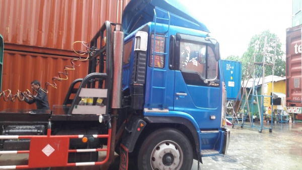 10ล้อหัวลาก285แรงPROFIA..FN288B-11225 เครื่องEP100-T33152 รถสวย..วิ่งงานอยู่..