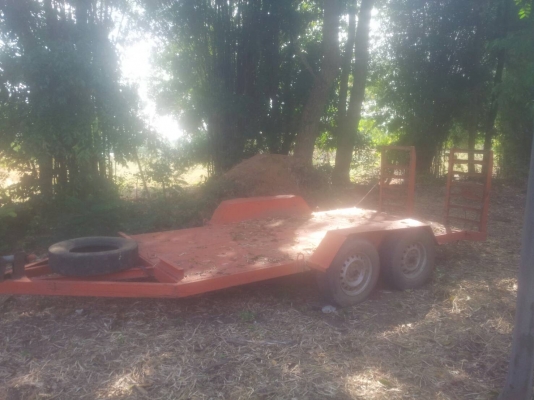 ขายหางพ่วงบรรทุกรถแบคโฮ  ราคาถูก