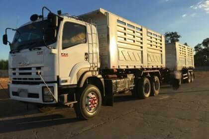 ขาย 2,650,000 ISUZU 360 ปี.56 รถสวย   22 ล้อ แม่ดั้ม-ลูกดั้ม 3 คาน สามมิตรลอนเฉียง วิ่งน้อย รถอยู่ จ.กาฬสินธุ  090-772-3710 090-772-3708