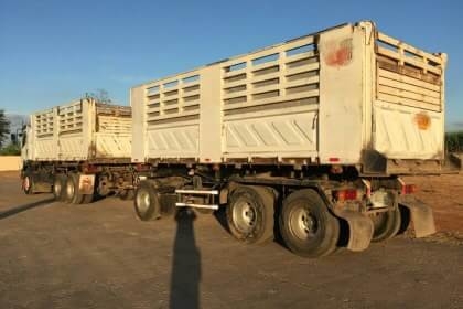 ขาย 2,650,000 ISUZU 360 ปี.56 รถสวย   22 ล้อ แม่ดั้ม-ลูกดั้ม 3 คาน สามมิตรลอนเฉียง วิ่งน้อย รถอยู่ จ.กาฬสินธุ  090-772-3710 090-772-3708