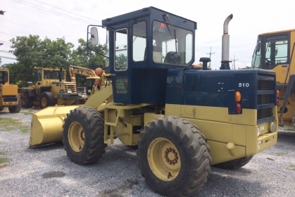 ขายรถตักล้อยาง รุ่นนิยม KOMATSU 510 กรองเดี่ยว นำเข้าจากญี่ปุ่นโดยตรง โทร.090-986-2521 อ๊อบ