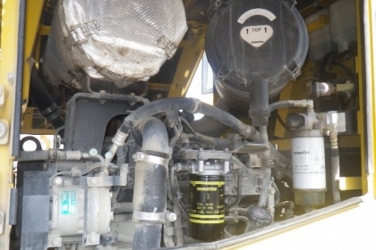 KOMATSU WA320-6 นำเข้าจากญี่ปุ่นแท้ รถสวย ถึงไทยต้นเดือน ม.ค.นี้ โทร.090-986-2521 อ๊อบ