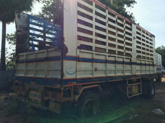 ขาย 1,350,000 ISUZU จิก้า  ปี.54 เครื่อง 6WA1-360 แรงขายรถพ่วงไม่ดั้ม 24 ล้อ แม่-ลูกกระบะเหล็กคอกเกษตรไม่ดั้ม อุ่.มีโชครุ่งเรืองกิจ 7 เกียร์  รถมี 9 พ่วง รถอยู่ จ.นครราชสีมา  090-772-3710 090-772-3708