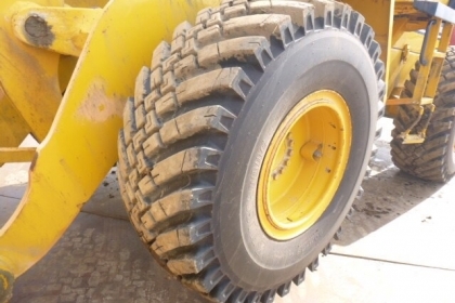KOMATSU WA300-1 ซีเรียล 30,000 ญี่ปุ่นแท้ โทร.090-986-2521 อ๊อบ