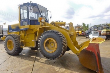 KOMATSU WA300-1 ซีเรียล 30,000 ญี่ปุ่นแท้ โทร.090-986-2521 อ๊อบ