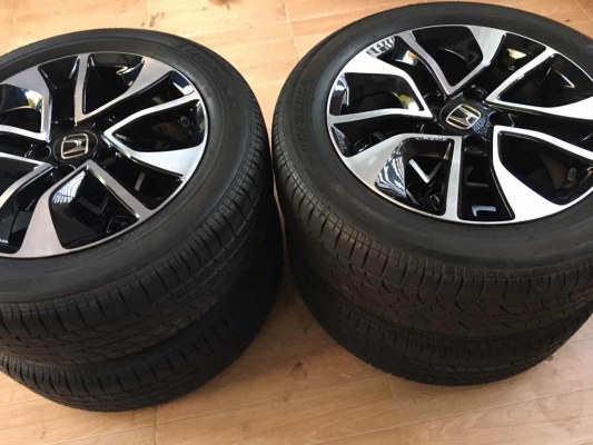 ขายล้อแม็กซ์ Civic 16 พร้อมยาง บริดโตน 205/55/16 ปี 14 ขายล้อแม็กซ์ Civic 16 พร้อมยาง บริดโตน 205/55/16 ปี 14