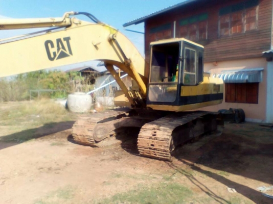 ขายรถแบคโค CAT E200B รถสภาพดีพร้อมใช้งาน ราคา650,000 สนใจโทร 090-8588220คุณนะ 093-3258446คุณบิว หรือเข้าดูสินค้าอื่นๆได้ที่ www.narong2truck.com หรือ www.truck.in.th/498 หรือเพจFacebook ณรงค์ ซื้อขายรถมือสอง (เว็บไซต์ส่วนตัว) หรือFacebook คุณนะ รถบรรทุก