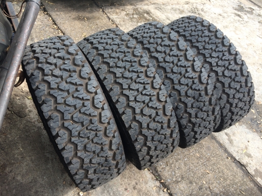 มือ2 All-Terrain Maxxis Bravo A/T-980 265 70 r16 สวย