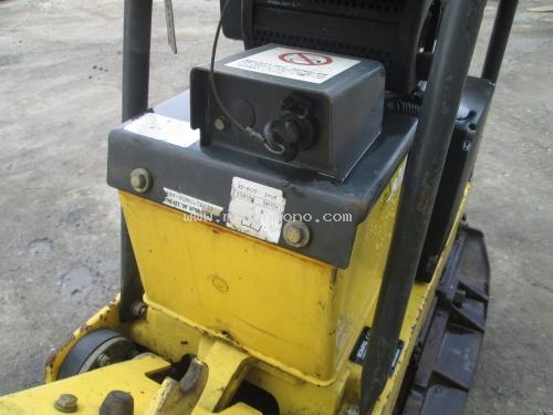 นำเข้าจากญี่ปุ่น เครื่องตบดิน BOMAG รุ่น : BPP30/38 D-3 รหัสสินค้า : 80904427 www.nihonmono.com