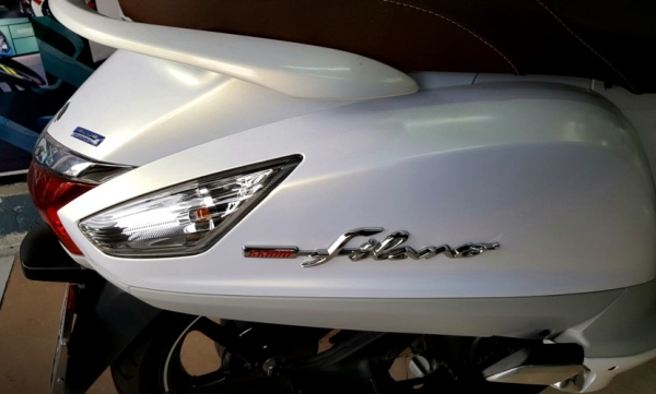 grand filano สีขาว รถ 3 เดือน ไมล์ 8 ร้อยโล (ผ่อนไม่ได้) 46900
