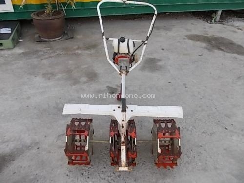 นำเข้าจากญี่ปุ่น เครื่องกำจัดวัชพืชในร่องข้าว KIORITZ รุ่น : PC-352 รหัสสินค้า : 80803127 www.nihonmono.com นำเข้าจากญี่ปุ่น เครื่องกำจัดวัชพืชในร่องข้าว KIORITZ รุ่น : PC-352 รหัสสินค้า : 80803127 www.nihonmono.com