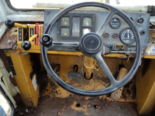 ขายรถตักล้อยาง 510 กรองเดียว