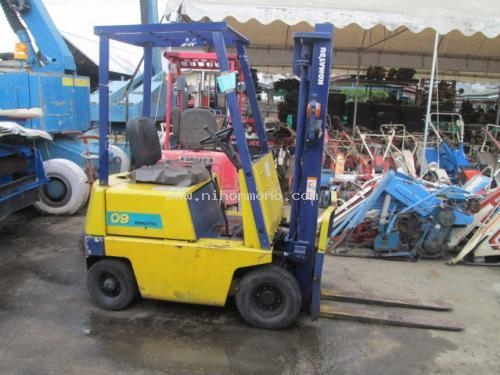 นำเข้าจากญี่ปุ่นพร้อมใช้งาน รถยก KOMATSU รุ่น : FG09-2 รหัสสินค้า : 14001805 www.nihonmono.com