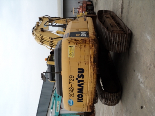 ขายรถขุด 20 ตัน  PC200-8 มีลายหัวเจาะ เก่านอก