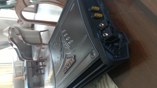 แอมป์kicker zx350.4เก่าญี่ปุ่นสวยๆไม่ช้ำเสียงดี5ดาว