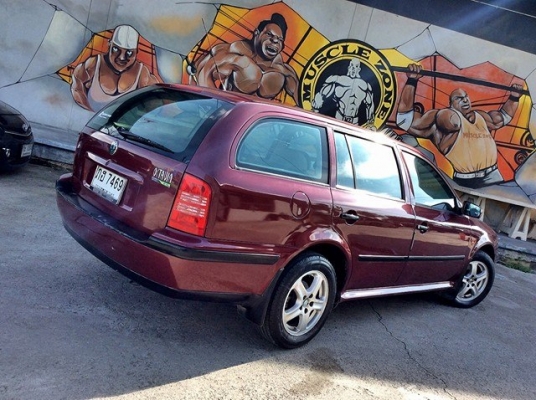 SKODA OCTAVIA VAN 2.0 SLX AUTO