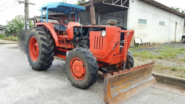 รถไถ KUBOTA  8950.     สนใจติดต่อ  081 - 6079515