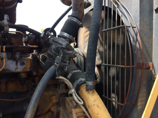 รถตัก Komatsu รุ่น 520B นำเข้าจากญี่ปุ่น สภาพสวย ราคาถูกครับ รถตัก Komatsu รุ่น 520B นำเข้าจากญี่ปุ่น สภาพสวย ราคาถูกครับ