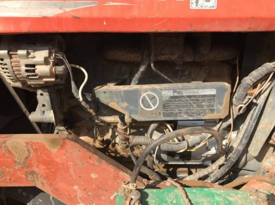 ขาย 315,000 KUBOTA M9000  สภาพพร้อมใช้งาน เครื่องเกียร์แน่น หาง 6 ไม่มีตก กำลังดี สองเพลา รถพร้อมใช้งาน (ไม่มีเล่มทะเบียน ตัวแรก) ปี 50 รถอยุ่ จ.อุบล 090-772-3710 090-772-3708