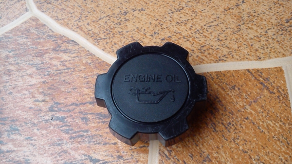 ฝาปิดน้ำมันเครื่องTOYOTA แท้