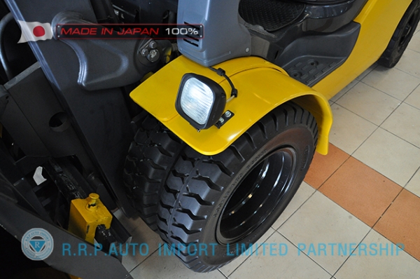 ขายรถโฟล์คลิฟท์มือสอง KOMATSU FD25C-16-731295 นำเข้าจากประเทศญี่ปุ่น 100\% ไม่เคยใช้งานในไทย