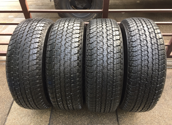 ยาง Bridgestone 265 70 16 ปี15 ดอกเต็ม ไม่มีปะ เนื้อนิ่มๆ ใช้กันยาว ราคาไม่แพง ยาง Bridgestone 265 70 16 ปี15 ดอกเต็ม ไม่มีปะ เนื้อนิ่มๆ ใช้กันยาว ราคาไม่แพง
