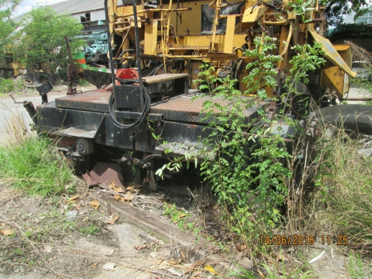 ขายเหมารถปูยางมี8คัน.VOGELE..รถต้องนำมาเก็บซ่อม ดูสภาพตามรูป...