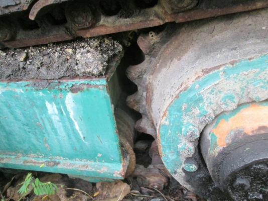 ขายเหมารถปูยางมี8คัน.VOGELE..รถต้องนำมาเก็บซ่อม ดูสภาพตามรูป...