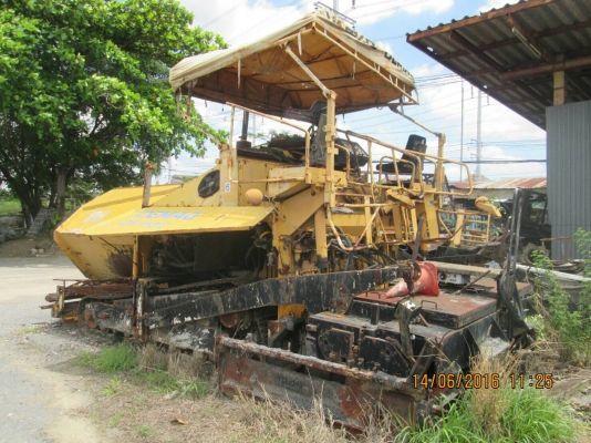 ขายเหมารถปูยางมี8คัน.VOGELE..รถต้องนำมาเก็บซ่อม ดูสภาพตามรูป...