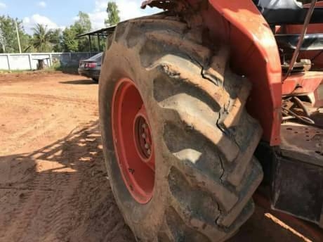 KUBOTA M9000 KUBOTA M9000