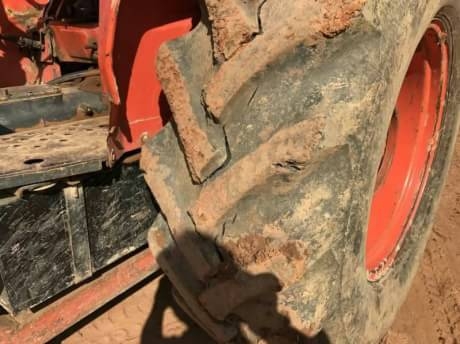 KUBOTA M9000 KUBOTA M9000