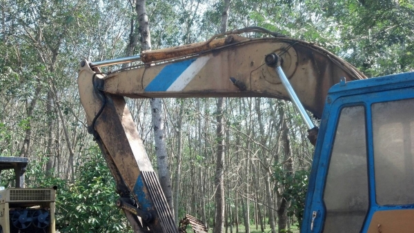 ขาย 345,000 KOBELCO sk 200-2 ตัวเดินใหญ่ เครื่อง 6BG1 TUBO ปั้ม K3V แรง ช่วงล่างดี รถสวยพร้อมใช้ รถอ ขาย 345,000 KOBELCO sk 200-2 ตัวเดินใหญ่ เครื่อง 6BG1 TUBO ปั้ม K3V แรง ช่วงล่างดี รถสวยพร้อมใช้ รถอ