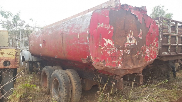 ขาย รถบรรทุกน้ำ 10 ล้อ หัวยาว เพลาเดียว ไม่มีทะเบียน เครื่อง 6BB1 145 แรงม้า ราคาต่อรองได้ครับ