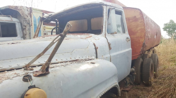 ขาย รถบรรทุกน้ำ 10 ล้อ หัวยาว เพลาเดียว ไม่มีทะเบียน เครื่อง 6BB1 145 แรงม้า ราคาต่อรองได้ครับ