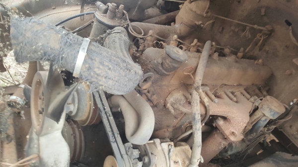 ขาย รถบรรทุกน้ำ 10 ล้อ หัวยาว เพลาเดียว ไม่มีทะเบียน เครื่อง 6BB1 145 แรงม้า ราคาต่อรองได้ครับ