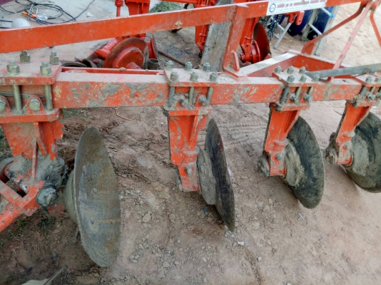 ผาลสี่kkใบ26ใส่รถฟอร์ด