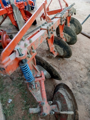 ผาลสี่kkใบ26ใส่รถฟอร์ด