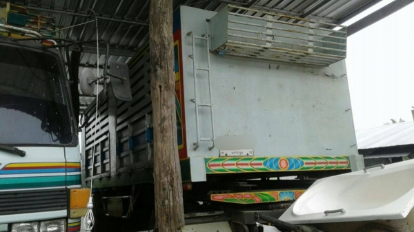 ขาย ISUZU Rocky 210 วางเครื่อง 240 แรง พ่วงแม่ลูกดั๊ม คอกเกษตร