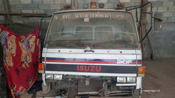 ขาย หัวเก๋ง ISUZU ROCKY สภาพดี อุปกรณ์ครบ