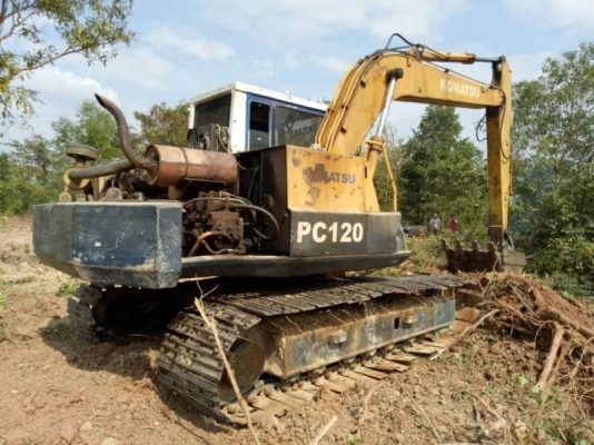 ขาย 295,000 KOMATSU PC120-3 เครื่องเดิม ปั้มแรง โช่หนา เอวแน่น รถพร้อมใช้ รถอยู่ จ.ร้อยเอ็ด โทร& ไอดีไลน์ 090-772-3710 090-772-3709 ขาย 295,000 KOMATSU PC120-3 เครื่องเดิม ปั้มแรง โช่หนา เอวแน่น รถพร้อมใช้ รถอยู่ จ.ร้อยเอ็ด โทร& ไอดีไลน์ 090-772-3710 090-772-3709