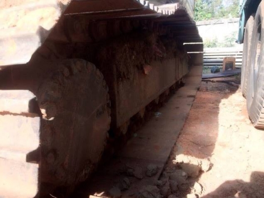 ขาย!! >>> Komatsu Pc200 รุ่น 6 <<< เบอร์ติดต่อ 098-7155789