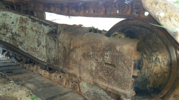 ขาย 695,000 KOBELCO sk 200-5 ไฟฟ้าครบ เครื่องดี ปั้มแรง ช่วงล่างเต็ม เล่มทะเบียน รถสวยพร้อมใช้ รถอยู่ ขอนแก่น 090-772-3710 090-772-3708