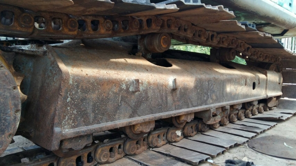 ขาย 695,000 KOBELCO sk 200-5 ไฟฟ้าครบ เครื่องดี ปั้มแรง ช่วงล่างเต็ม เล่มทะเบียน รถสวยพร้อมใช้ รถอยู่ ขอนแก่น 090-772-3710 090-772-3708