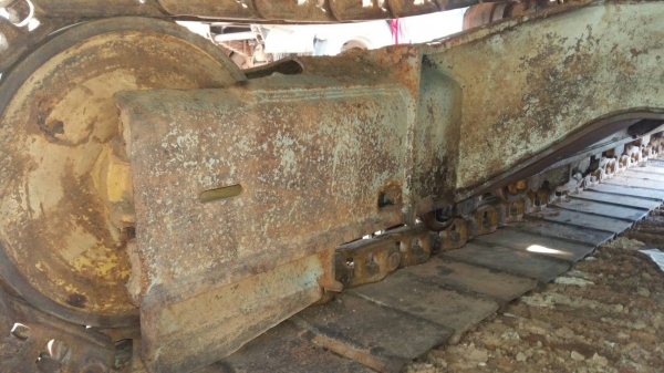 ขาย 695,000 KOBELCO sk 200-5 ไฟฟ้าครบ เครื่องดี ปั้มแรง ช่วงล่างเต็ม เล่มทะเบียน รถสวยพร้อมใช้ รถอยู่ ขอนแก่น 090-772-3710 090-772-3708