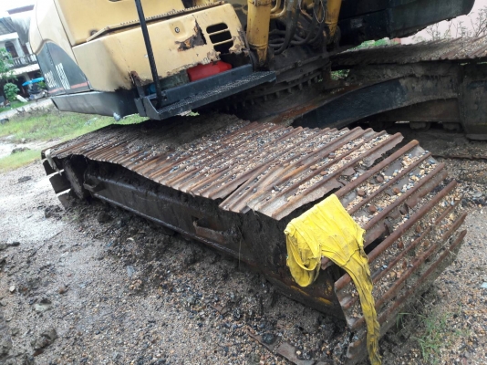 ขาย 950,000 CAT 320 C JAPAN ไฟฟ้าครบแต่สายคันเร่งขาด เครื่องดี ปั้มแรง ช่วงล่างดี อินวอยท์ รถอยู่ นค
