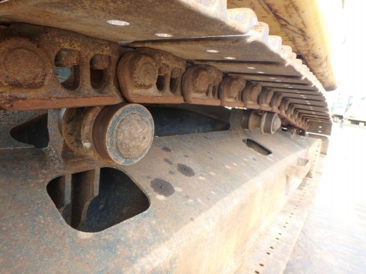 KOMATSU PC200-8 รถนำเข้า100\%ไม่เคยใช้งานในไทย