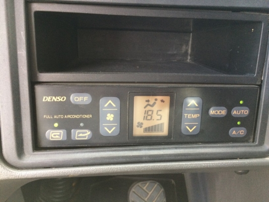 รถตัก Kawasaki รุ่น 85ZV ปี 2008 บุ้งกี๋ 3.7 คิว ยาง 23.5-25 (เท่ากับ WA430-5) ราคาถูกครับ